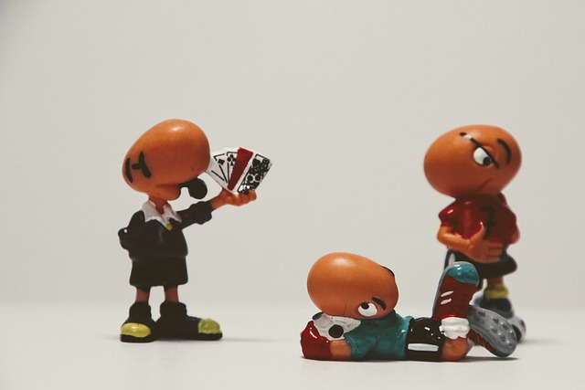 将迎战湖人！约基奇一身西装霸气入场 面无表情.